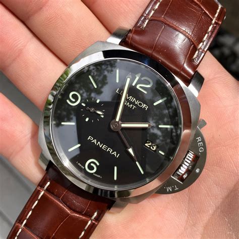 Panerai Luminor 1950 3 Days GMT : PAM 320 